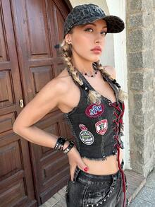 ROMWE Avant ROMWE X Lorella 春夏女款 Y2K 復古運動芭蕾風圖案 Logo 刺繡繫帶低腰性感短版牛仔上衣 - 黑色 - 查看 4