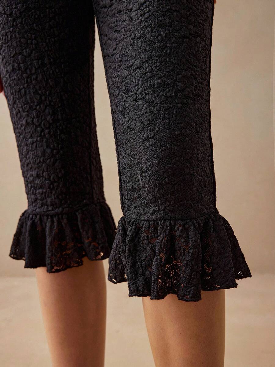 Willow Rêve Women's Black Fitted Lace Capris With Ruffle Hem, Romantic Elegant Flowy 1970s Boho Style Capri Pants For Date Night Brunch Tea Party And Vacation - Black - View 1