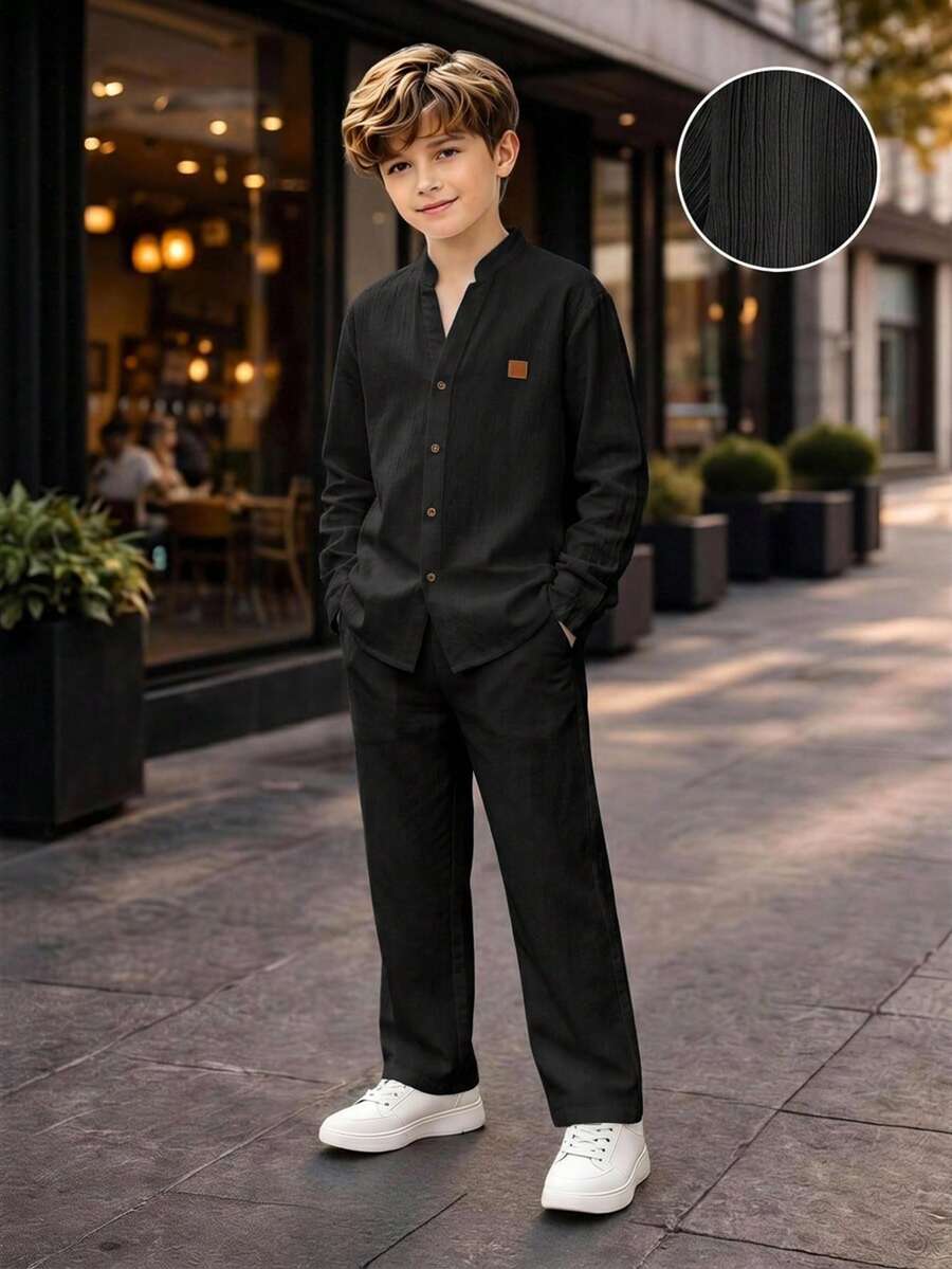 SHEIN 2件組兒童青少年男孩休閒日常印花立領鈕扣式寬鬆長袖黑色襯衫與直筒黑色長褲套裝,春夏秋冬四季適用 - 黑色 - 查看 1