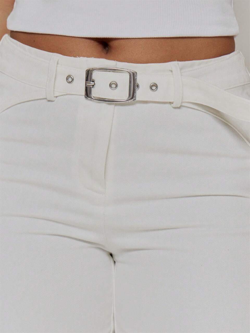 Pantalones cargo cortos de cintura baja con detalle de hebilla delantera, estilo lindo y femenino, casual de verano para uso diario, social y salidas