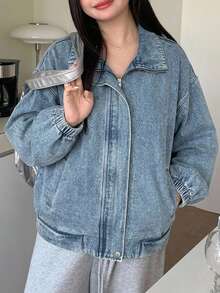 Dazy Plus 淺洗藍色連帽拉鍊式寬鬆燈籠袖收口下擺牛仔外套 大尺碼女款 - 淺色水洗藍 - 查看 4
