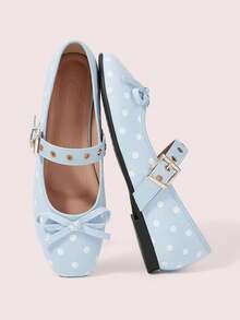 Light blue and white dots