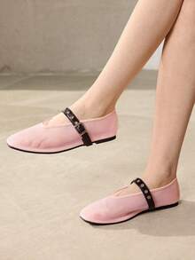 MOTF PREMIUM WOMEN'S LASER HOLLOW SQUARE TOE FLAT SLIP-ON SHOES - Pink black - View 2