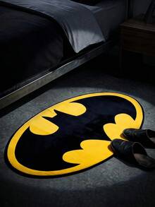 Batman X Joivida 1件授權卡通地毯，柔軟絨毛地板墊，經典黑黃設計，舒適俏皮居家裝飾，適合臥室、客廳或兒童房，粉絲的理想選擇 - 1PC - 查看 1