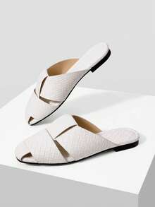 MOTF PREMIUM BEIGE LEATHER ROUND TOE CASUAL SIMPLE COMMUTER WOMEN'S FLAT SANDALS - Beige 1 - View 9
