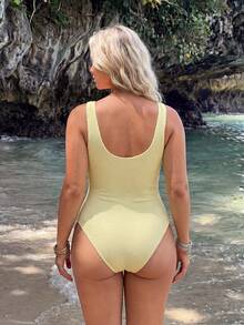 Swim Mod 2026 Summer New Sexy Minimalist Special Fabric Ribbed Plus Size One-Piece Swimsuit For Beach Vacation - Yellow - View 2