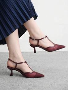 CUCCOO BIZCHIC 法式復古尖頭網布 T 型帶扣小貓跟女鞋 氣質百搭通勤女高跟鞋 - 酒紅色 - 查看 1