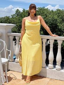 GalTyme Plus Size Women's Solid Color Cowl Neck Elegant Cami Dress For Vacation - Light Yellow - View 4