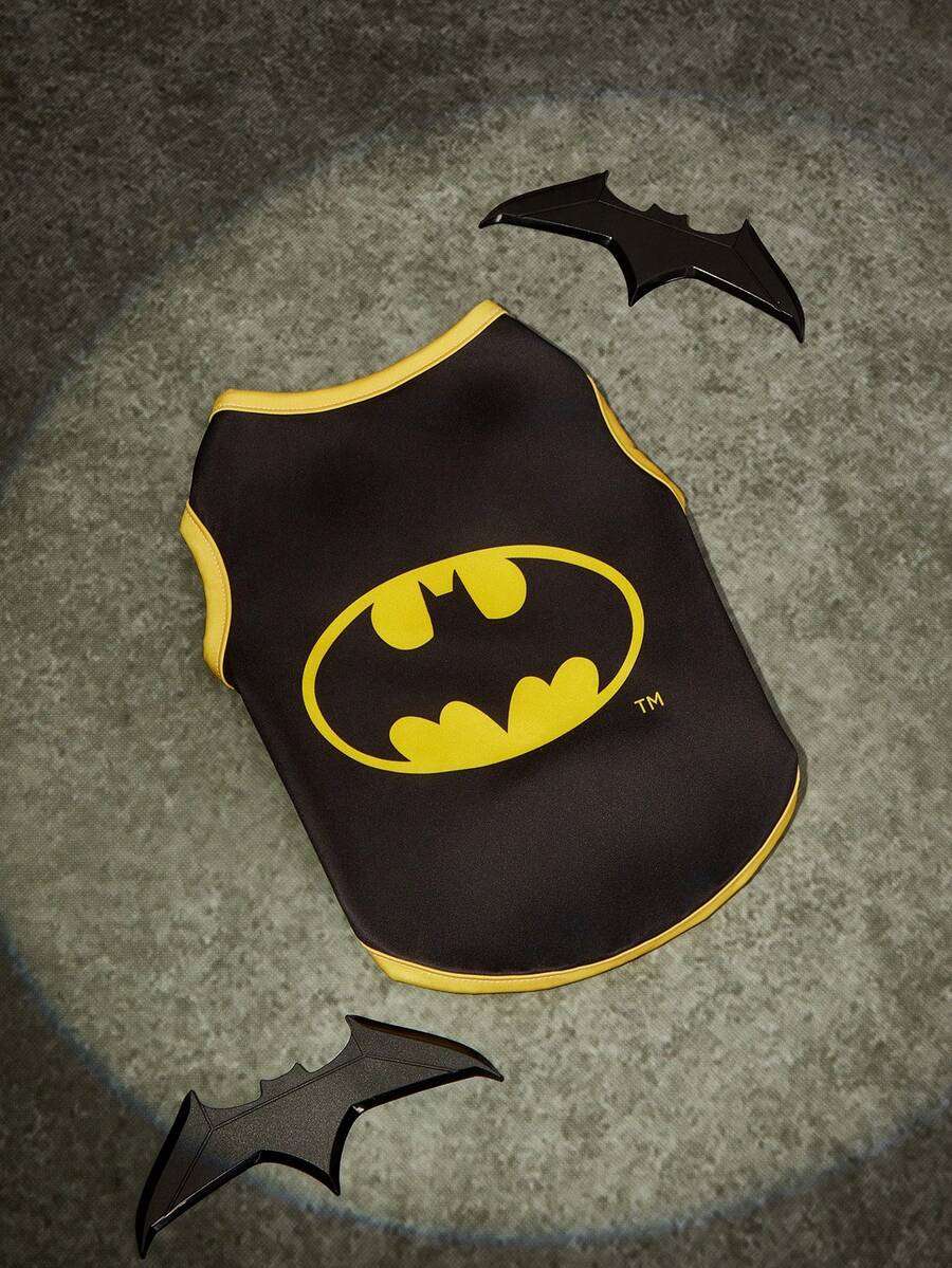 Batman X PETSIN 1件黑色與黃色對比超級英雄印花寵物背心,柔軟透氣、防跳蚤、減少掉毛、耐熱,讓您的貓或狗能自由活動,非常適合室內遊戲或戶外探險 - 彩色 - 查看 1