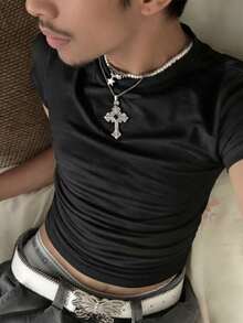Manfinity Dauomo 男士修身版型T恤，黑色，休閒Y2K街頭風百搭，街頭風格，日常優雅，適合四季外出、舞會與夏季電音派對 - 黑色 - 查看 4