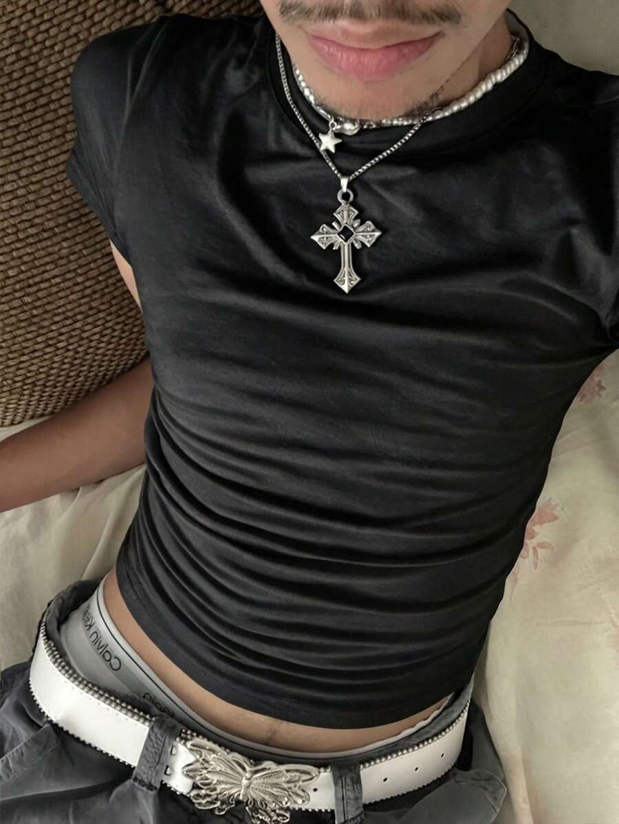 Manfinity Dauomo 男士修身版型T恤,黑色,休閒Y2K街頭風百搭,街頭風格,日常優雅,適合四季外出、舞會與夏季電音派對 - 黑色 - 查看 1