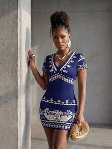 Zolique Women's Retro Print Fitted Vacation Casual Dress - Royal Blue - View 6