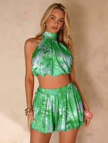 SHEIN Glamour 綠色熱帶葉子印花掛脖短版上衣與泡泡短褲套裝，女款兩件式海灘穿搭 - 彩色 - 查看 4