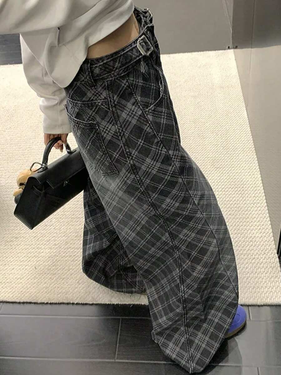 DAZY 女款休閒百搭日常旅行牛仔褲,附口袋與鈕扣,格紋圖案校園風 - 灰色 - 查看 1