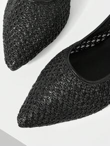 Mnmlis Women's Baotou Rear Empty Pointed Flats - Black - View 5