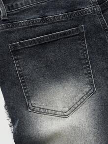 ROMWE MEN Street Life Men's Rivet Decor Layered Frayed Hem Casual Jeans - Grey - View 6