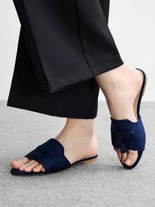 CUCCOO BIZCHIC 女款深藍色麂皮質感經典平底拖鞋，舒適百搭，適合夏季通勤與辦公穿著 - 深藍色1 - 查看 3