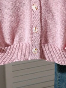 SHEIN Vintaside Kids 女童甜美可愛 3D 粉色櫻桃與蓮花粉短版開襟針織外套，V 領長袖落肩針織毛衣，適合居家、休閒、外穿、購物、聚會，秋冬款 - 藕粉色 - 查看 4