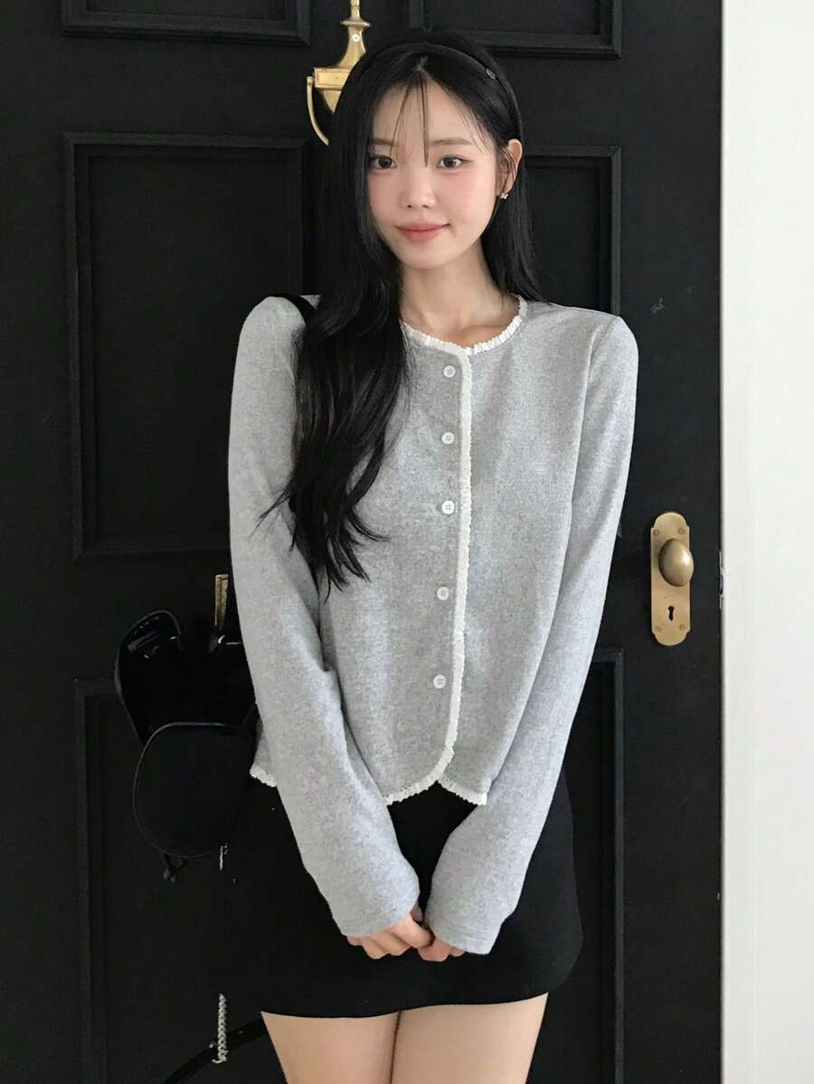 DAZY 女款圓領休閒寬鬆開襟T恤 - 灰色 - 查看 1