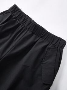 SHEIN 青少年/青年男童基础休闲纯色工装裤，饰有装饰细节，百搭单品，适合通勤、上学、日常休闲、旅行、户外、聚会、秋冬季穿着。黑色工装裤，黑色宽松裤，阔腿裤，黑色宽松裤，秋冬季黑色裤子 - 黑色 - 查看 5