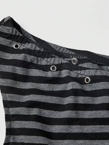 ROMWE Grunge Punk 不對稱單肩金屬孔眼修身上衣與超低腰迷你短褲 2 件套 - 彩色 - 查看 3