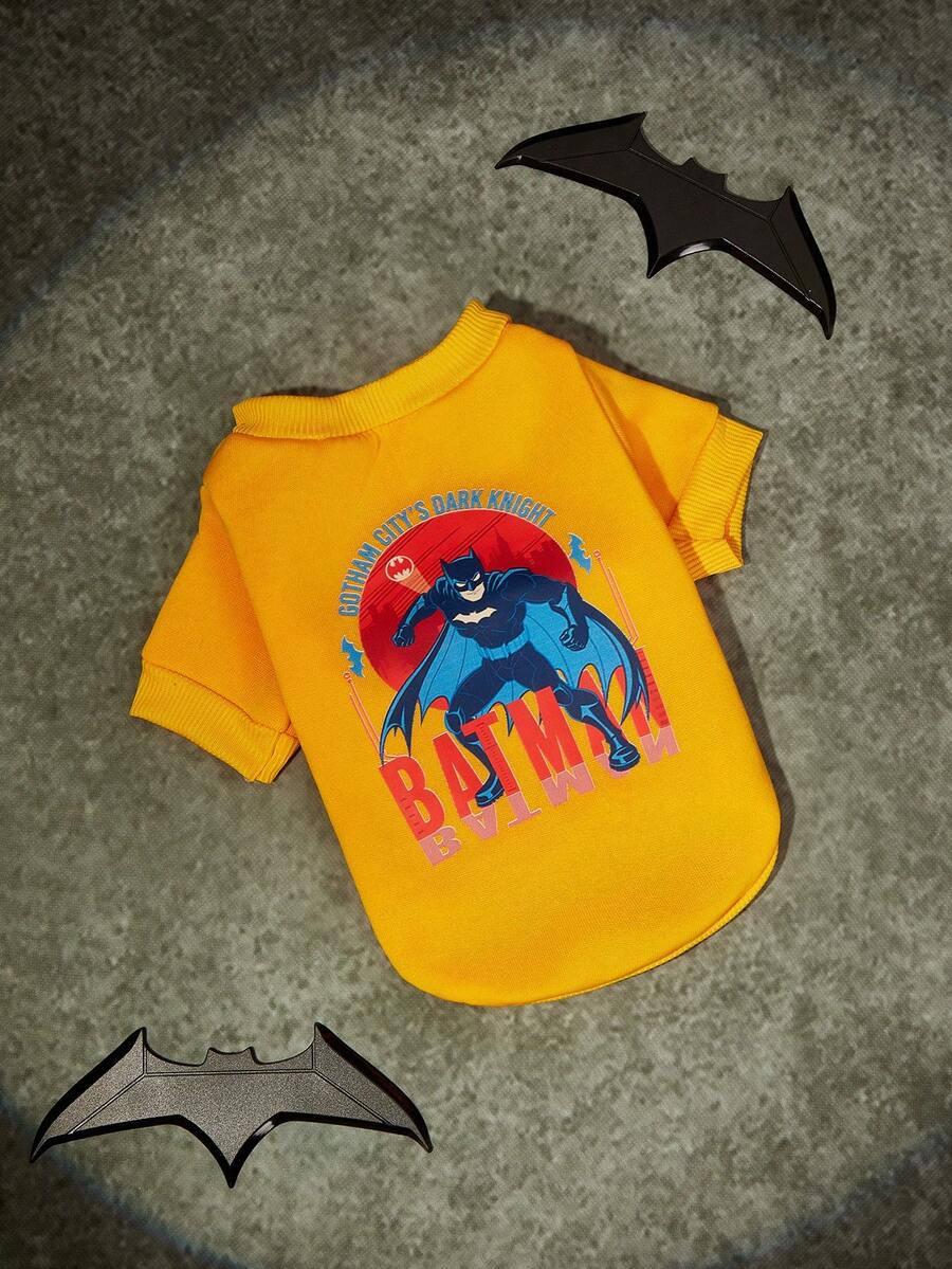 Batman X PETSIN 1pc Super Hero Letter & Little Bat Printed Pet Clothes, Yellow, Non-Hat Design, Warm And Breathable, Suitable For Autumn, Winter And Spring, Anti-Flea, Less Shedding, Heat-Resistant For Indoor And Outdoor Use - Yellow - View 1