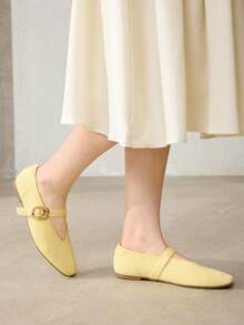 MOTF PREMIUM WOMEN SQUARE TOE BUCKLE STRAP FLATS FOR CHRISTMAS - Light yellow - View 6