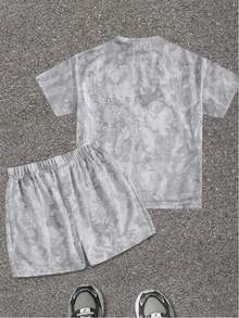SHEIN Setelan 2 Potong untuk Remaja Laki-laki: Kaos Lengan Pendek Leher Bulat Motif Daun Maple Kasual dan Celana Pendek, Cocok untuk Musim Panas - MultiWarna - View 3