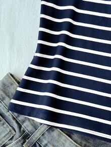 SHEIN Tween Girl Tween Girl Striped Notch V-Neck Short Sleeve Casual T-Shirt - Navy Blue - View 4