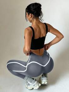 Dewbera Dewbera 女款無縫高腰收腹瑜伽緊身褲 運動底層褲 - 灰色 - 查看 2