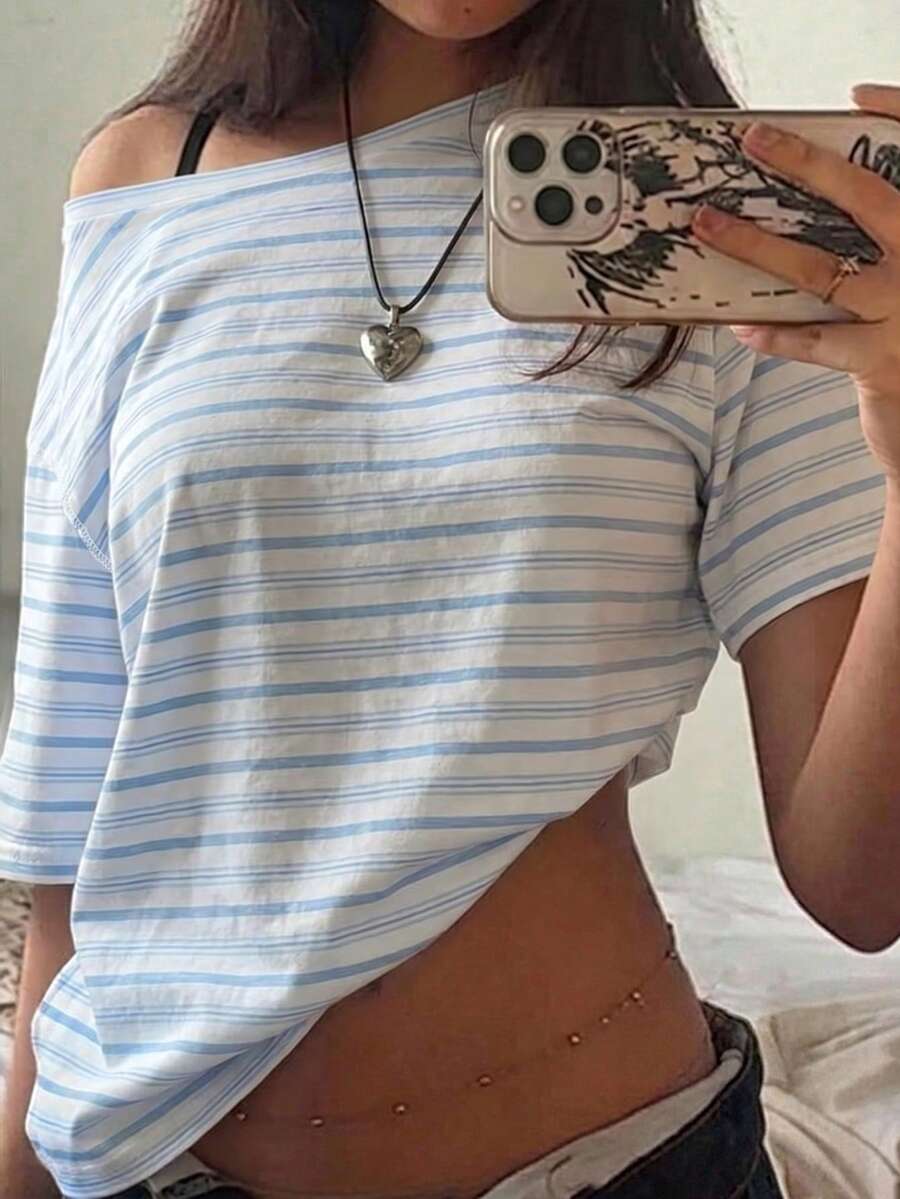 SHEIN EZwear 休閒極簡條紋滿版印花落肩短袖寬鬆女款T恤 - 彩色 - 查看 1