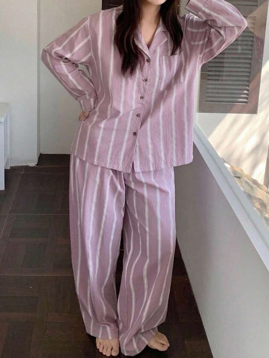 Dazy Plus 2pcs/Set Pakaian Santai Wanita Ukuran Besar Warna Ungu Motif Garis-garis Lucu, Atasan Lengan Pendek Longgar & Celana Panjang Piyama, Musim Semi/Panas - Purple - View 1