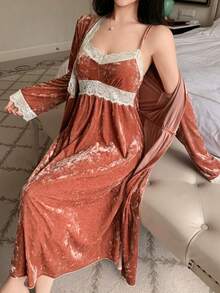 DAZY Conjunto de Camisola e Vestido Camisete de Veludo Doce com Renda e Patchwork para Outono/Inverno, Roupa de Dormir Feminina - Rosa chiclete - Visão 6