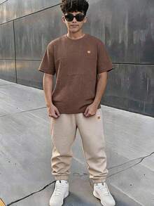 SHEIN 2件組青少年男孩休閒極簡字母印花圓領套頭上衣套裝，適合夏季 - 彩色 - 查看 7