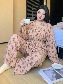 Dazy Plus 大尺碼緹花鈕扣長袖上衣與寬鬆長褲睡衣套裝 秋季 - 粉色 - 查看 4