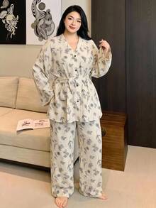 Dazy Plus 大尺碼女款花卉印花長袖單排扣上衣與長褲睡衣套裝 秋季 - 杏色 - 查看 2