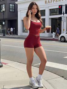 SHEIN 女款極簡百搭條紋拼接運動細肩帶背心 - 酒紅色 - 查看 5