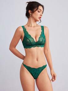 Elorette 2pcs Dark Green Lace Patchwork Triangle Cup Romantic French Style Lingerie Set - Dark Green - View 4