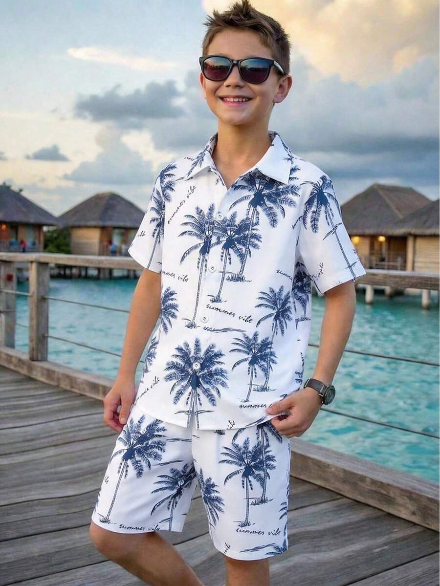 SHEIN 2件組青少年男孩短袖襯衫與短褲套裝，適合旅行、戶外、度假派對、夏季海灘度假、夏季氛圍、假期、春夏穿著