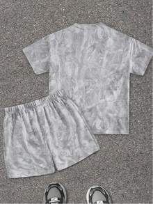 SHEIN Setelan 2 Potong untuk Remaja Laki-laki: Kaos Lengan Pendek Leher Bulat Motif Daun Maple Kasual dan Celana Pendek, Cocok untuk Musim Panas - MultiWarna - View 2