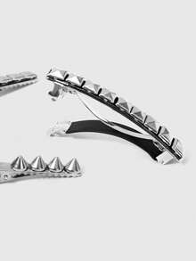 ROMWE Kawaii 4pcs Random Punk Style Rivet Hair Clips, Y2K Geometric Pattern Hair Clips, Versatile Hair Accessories Set - rivet silver - View 2