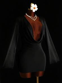 SHEIN Swim 1件女款白色網紗透視性感深垂領連身衣，長袖寬鬆沙灘罩衫，時尚休閒春/夏度假旅行約會派對必備，適合沙灘拍照、街頭出遊 - 黑色 - 查看 4