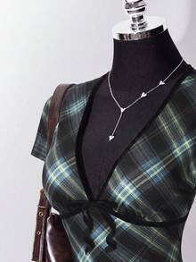SHEIN ICON 大尺碼復古Y2K深V領碎花短袖收腰A字洋裝，返校穿搭、日常穿著、休閒度假夏季洋裝 - 彩色 - 查看 10