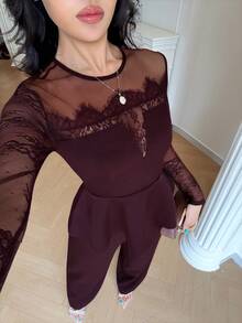 Feyla New Design Lace Patchwork Waist-Cinching Top With Cutout Neckline, 2 In 1 Slimming Straight-Leg Pants, Elegant Elegant Casual Commute Party Vacation Two Pieces Set - Red Violet - View 4