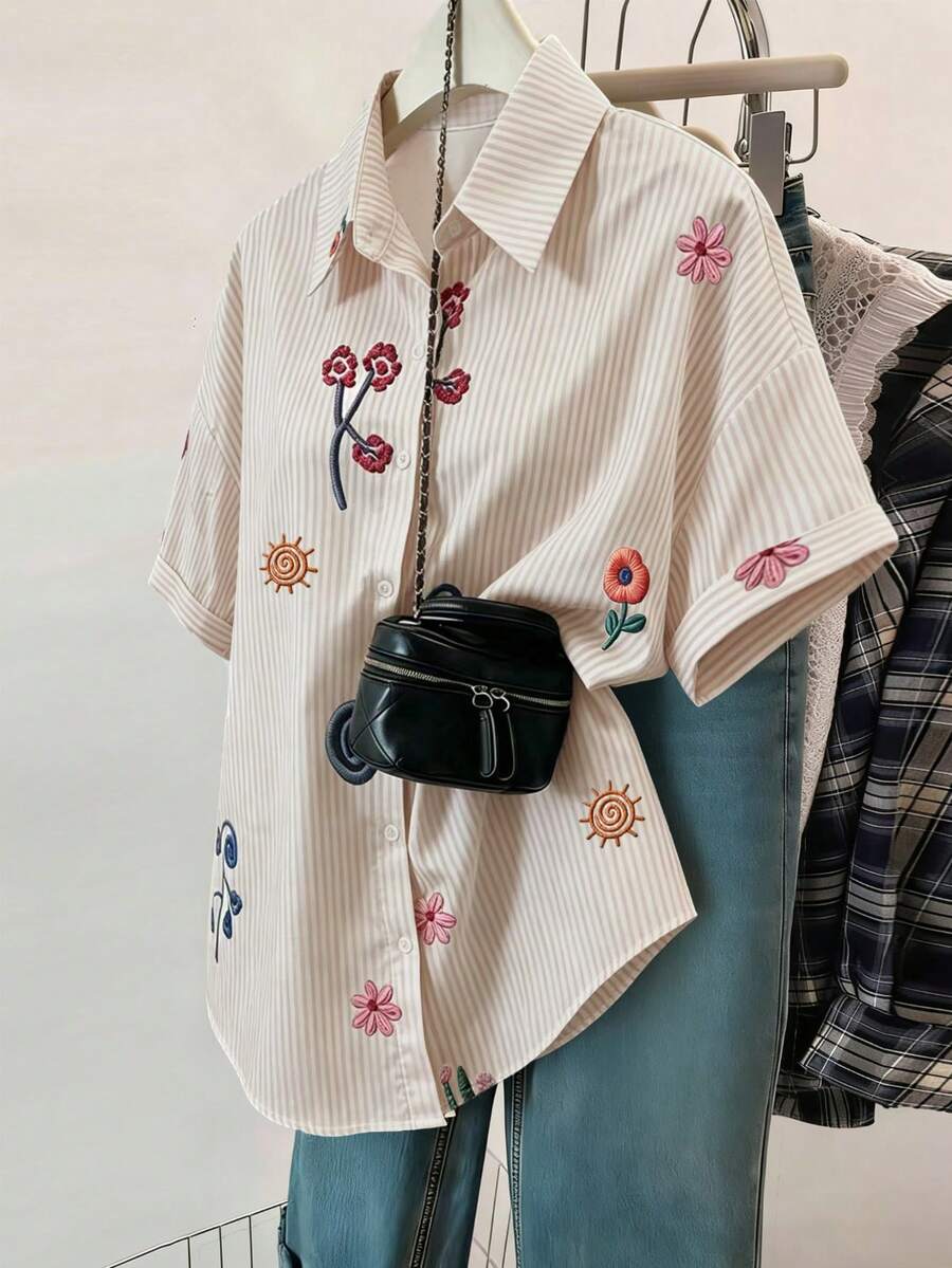 GlowEve CURVE 大尺碼女款花卉刺繡圖案條紋休閒可愛仙女風日常穿著早午餐辦公襯衫 白色夏季 - 彩色 - 查看 1