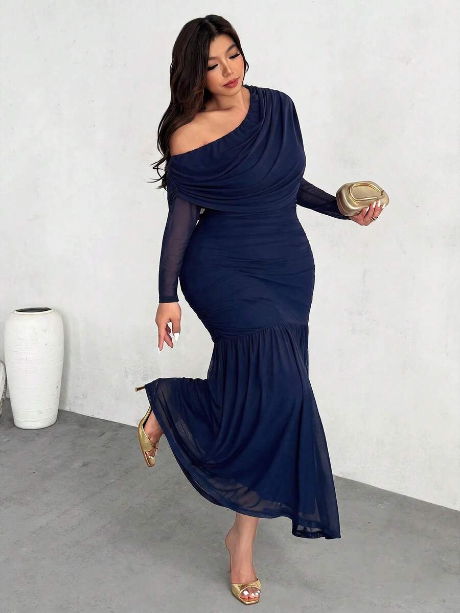 Firerie Plus Size Elegant Solid Color Cold Shoulder Halter Neck Dress Fall
