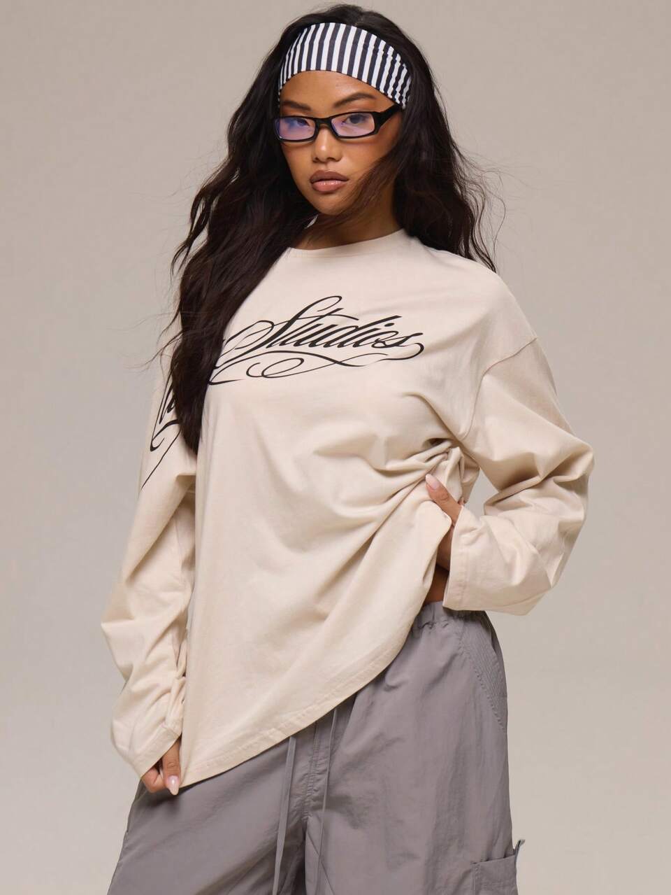 White Graphic Logo Detail Long Sleeve Top Winter Casual Day Comfy Outfit Cool  White Womens Top