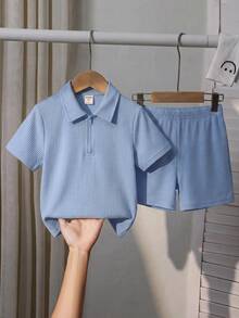 SHEIN 2 件装年轻男童休闲运动学院风文艺复古带门筒翻领 POLO 衫短裤套装童装年轻男童衣服返校男童套装适合生日派对、晚会、演出、婚礼、洗礼、开幕式、日常穿着适合日常穿着适合上学适合旅行适合运动适合春夏季节 - 藍色 - 查看 3