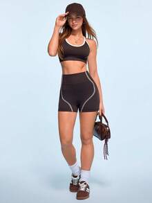 SHEIN Sovereign Charm 2pcs Seamless High Elastic Cross Back Sports Bra & Seamless Contrast Color Sports Shorts Set - Brown - View 6