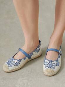 Styleloop Fashion Blue Embroidery Hollow Building Color Hemp Rope Bottom Women's Flat Sole Shoes Comfortable And Breathable Commuting Suitable For Outdoor Vacat - Blue - View 10